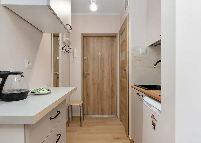 Kompaktowe Blisko Molo W Sopocie By Renters Apartment